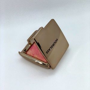 Hourglass Blush!❤️🔥